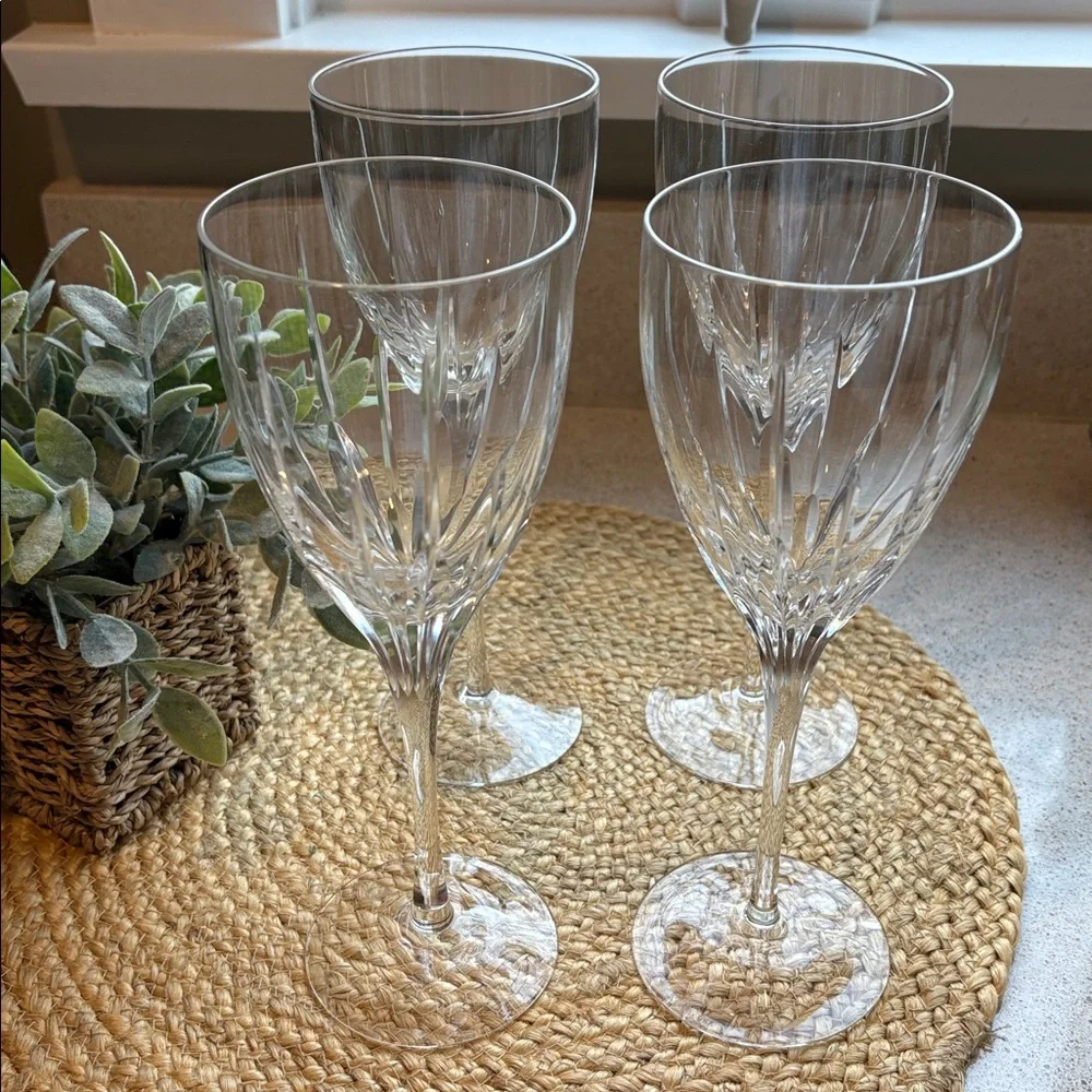 (4) Lenox Water Goblet / Wine Glass - Starfire